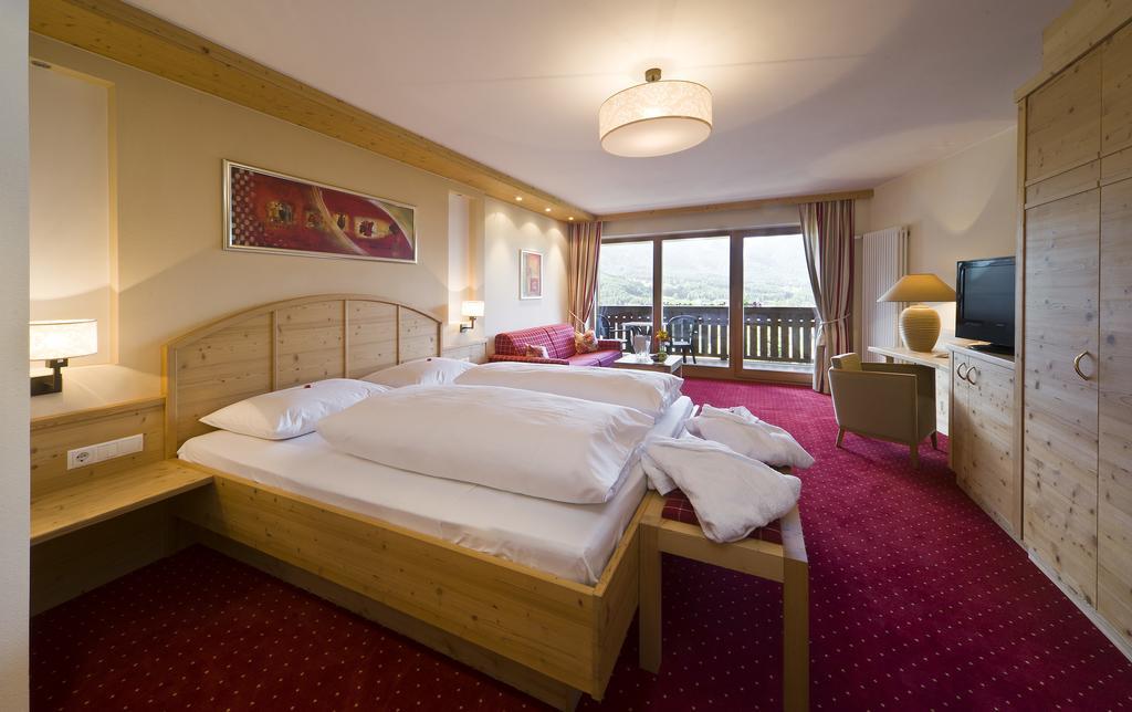 Hotel Waldhof 페르카 외부 사진
